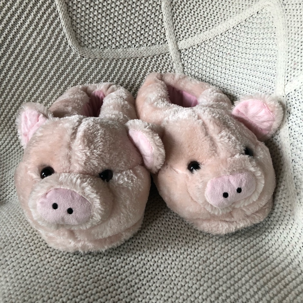 happy feet pig slippers